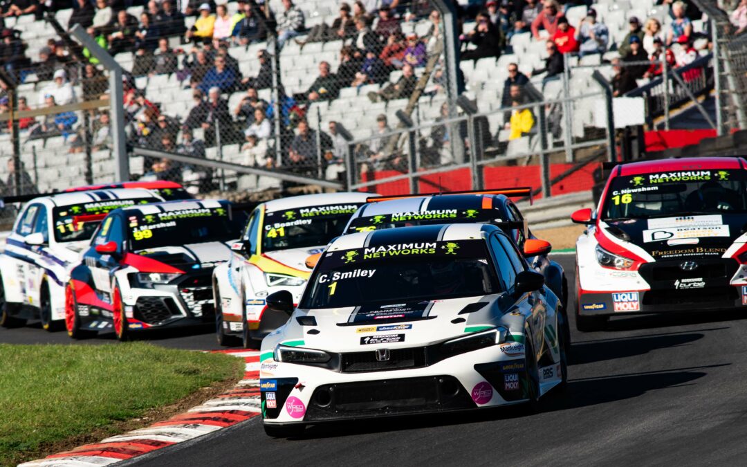 Great pace but no reward for Restart Racing at Brands Hatch