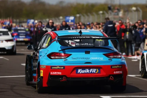 img-2026-003 Donington Park-Smiley-RE2_0192-1920-1280