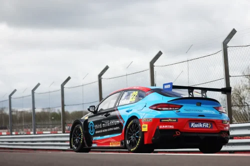 img-2026-003 Donington Park-Smiley-RE2_9435-1920-1280