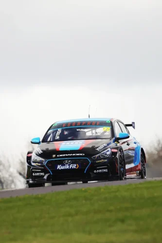 img-2026-003 Donington Park-Smiley-RL1_2360-1280-1920
